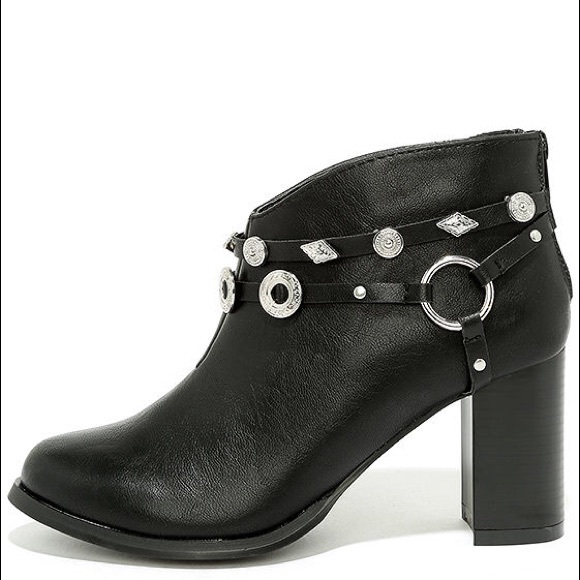 Harness Western Black Ankle Booties - Picture 3 of 4