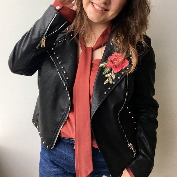 Forever 21 Jackets & Coats - Floral Embroidery Patch Faux Leather Moto Jacket Forever 21 Jackets & Coats - Floral Embroidery Patch Faux Leather Moto Jacket