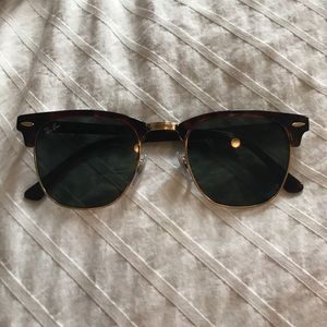 AUTHENTIC CLUB MASTER RAY BANS