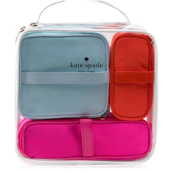 kate spade Handbags - SALE💕 Kate Spade Cosmetic case with extras