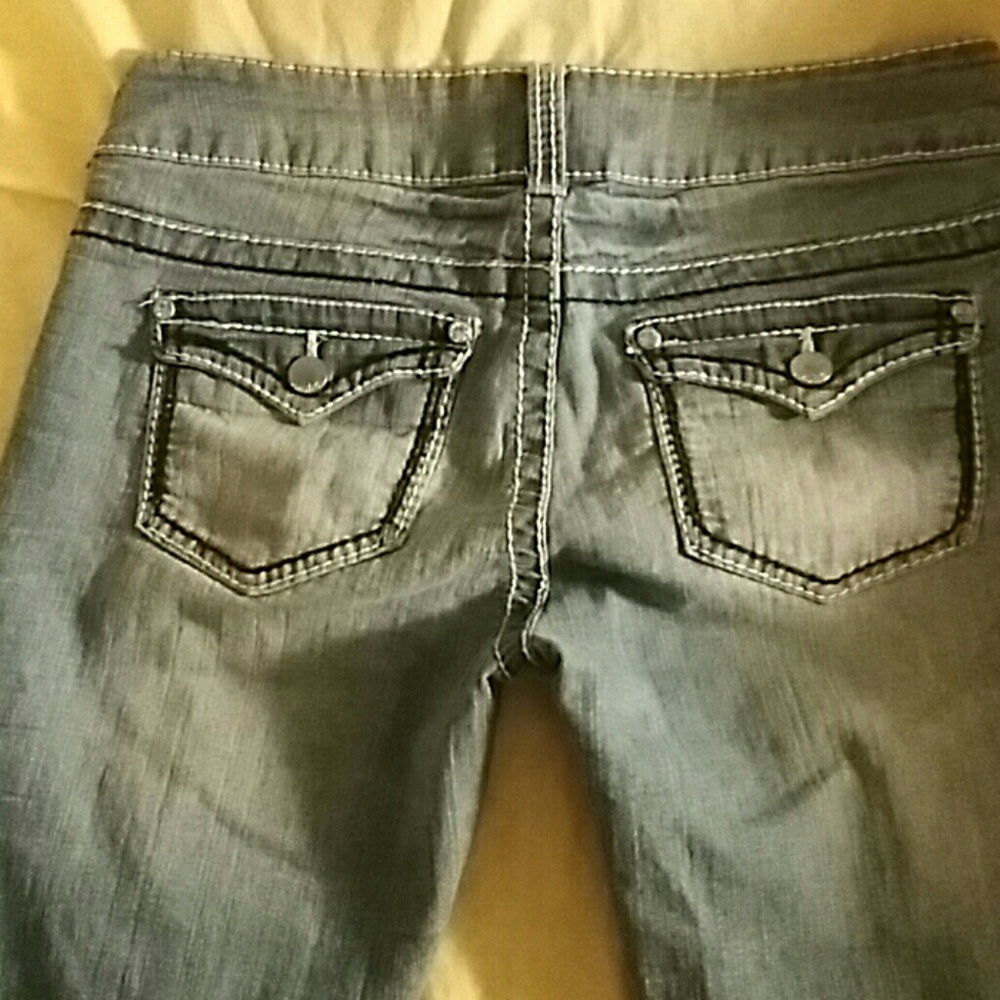 Capri's - Picture 2 of 2