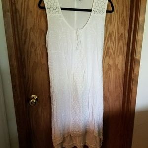 Beautiful white summer dress!