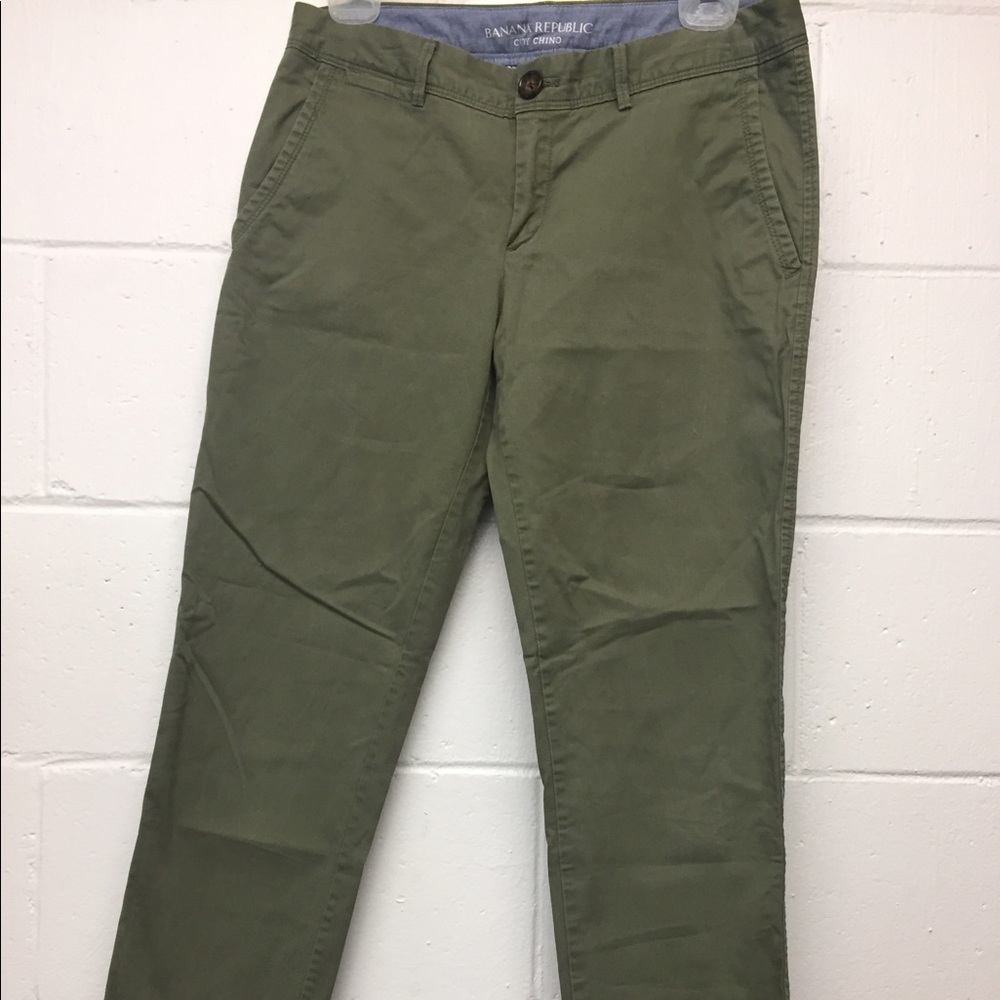 Banana republic city chino green