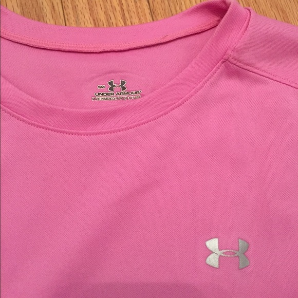Under Armour long sleeve pink top - Picture 2 of 2