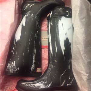 Rare Black & White Matte Tall Hunter Wellies