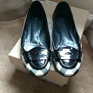 Burberry flats
