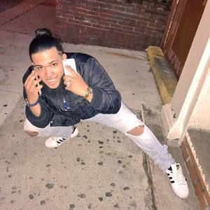 Meet your Posher, Alexi