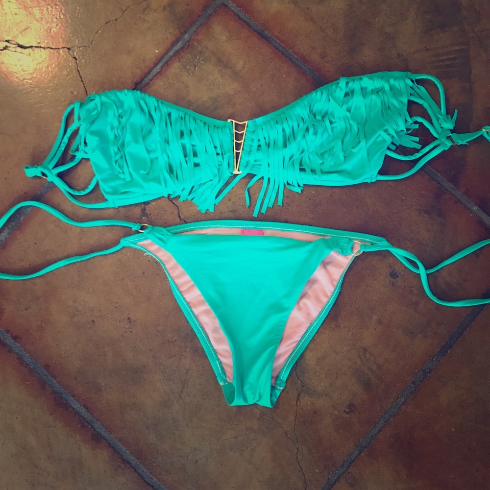 b. Swim green fringe bikini SzD top sz S bottom