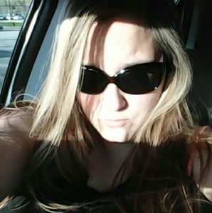 Meet your Posher, Tracy