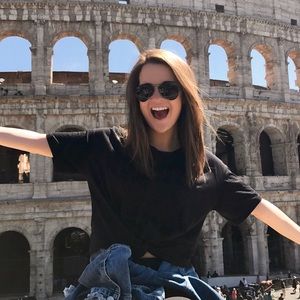 Meet your Posher, Brittany