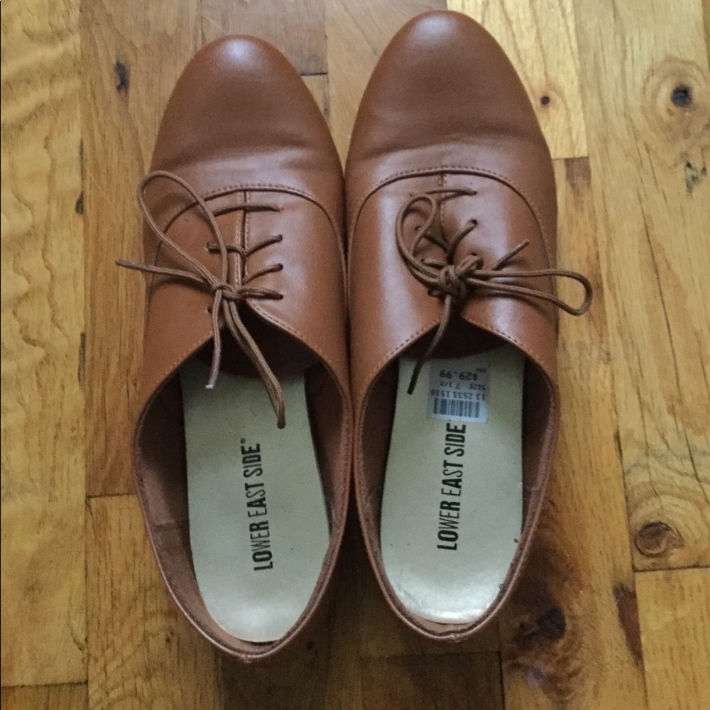 Very lightly used shoes, flats