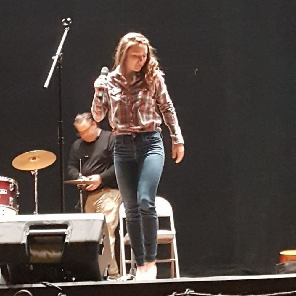 Meet your Posher, Alyssa