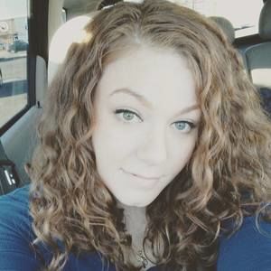 Meet your Posher, Carrie-anne