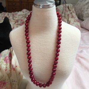 Gorgeous red/burgundy pearls - 18"