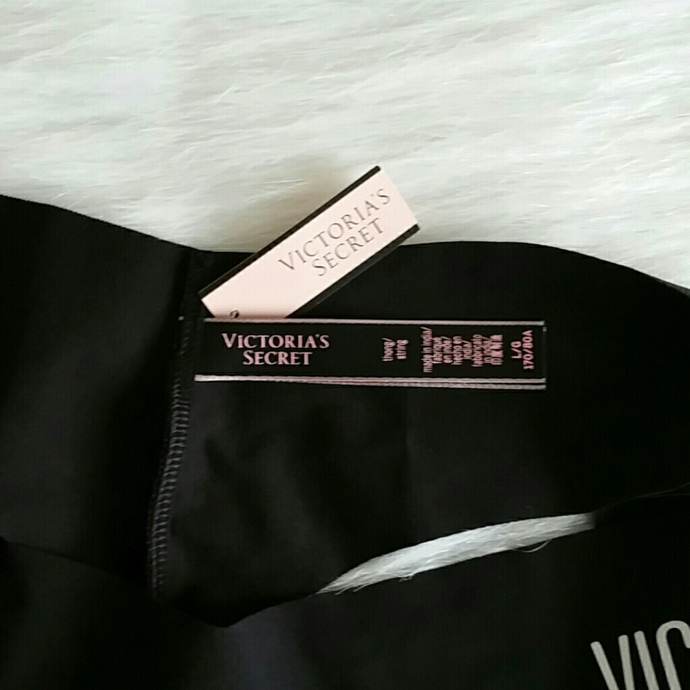 VS SPORTS BRA L & PANTY L. nwt - Picture 4 of 4