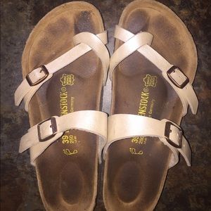 39 Mayari Birko-Flor Birkenstocks
