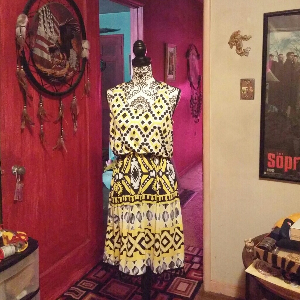 Women's dress