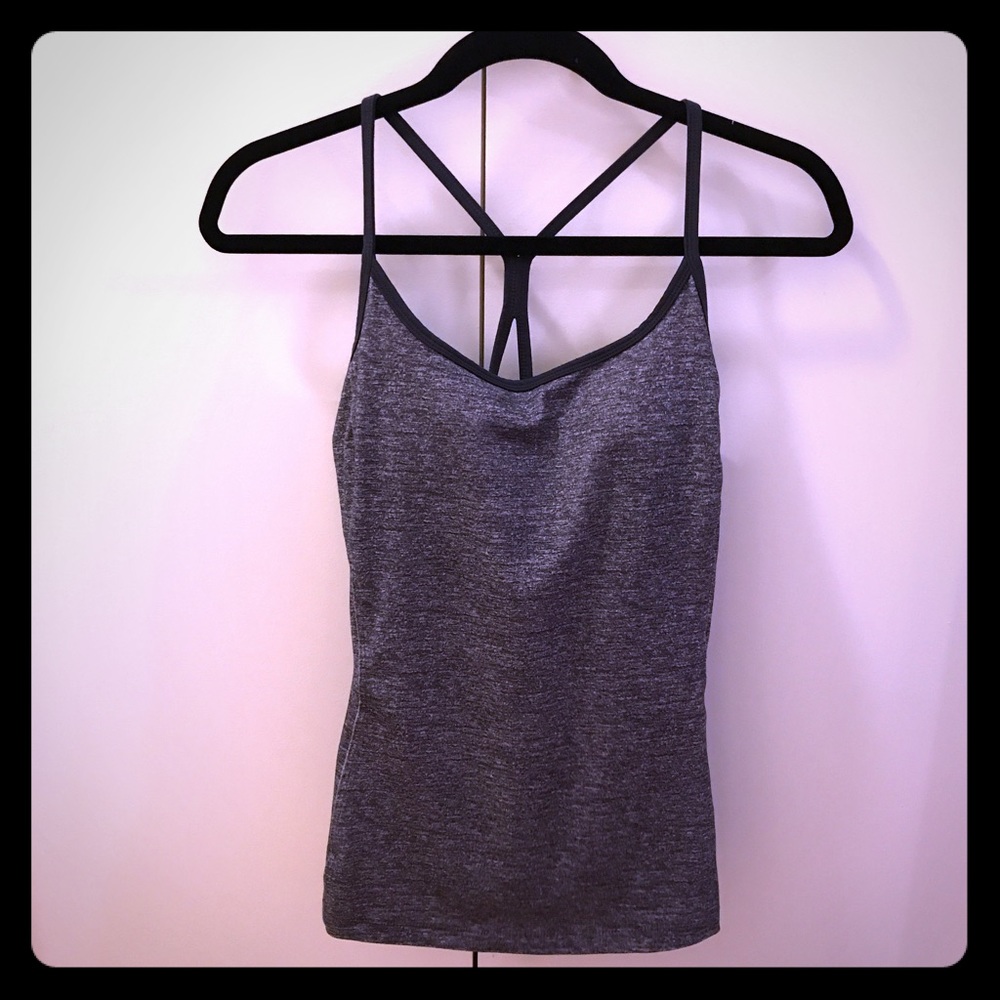 ✨Old Navy Top size L