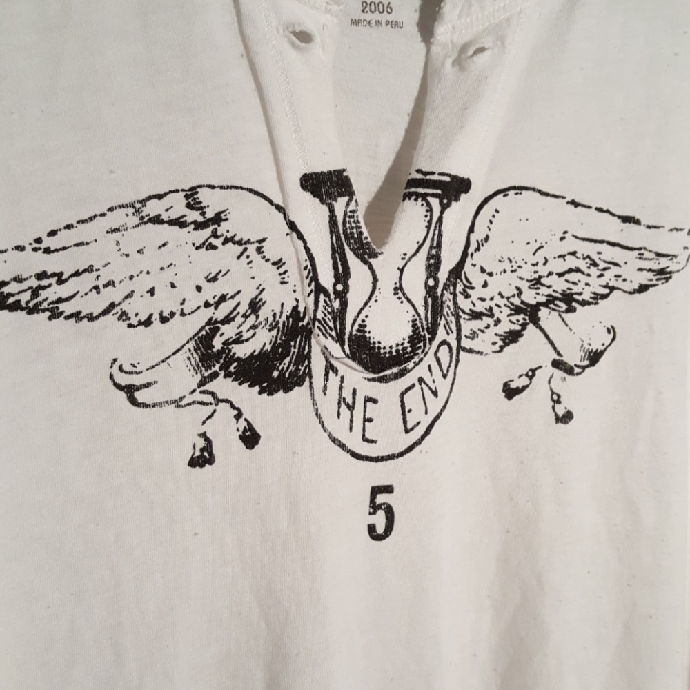 Guess Henley v-neck white long sleeve tshirt, soft