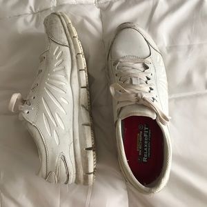 Sketchers Hooters Nonslip very Used shoes