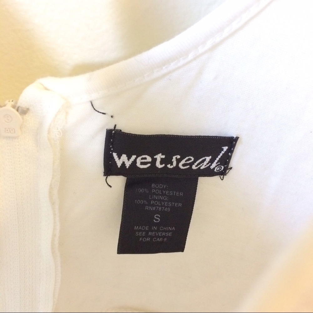 WET SEAL Ivory Lace Scoop Back Dress - Picture 5 of 6