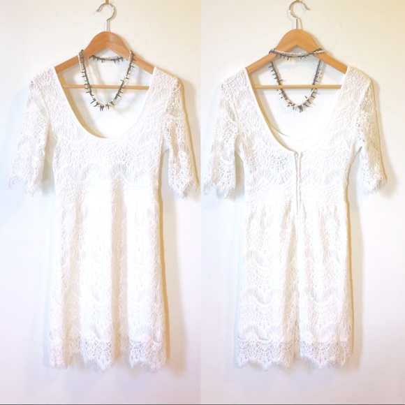 Wet Seal Dresses & Skirts - WET SEAL Ivory Lace Scoop Back Dress