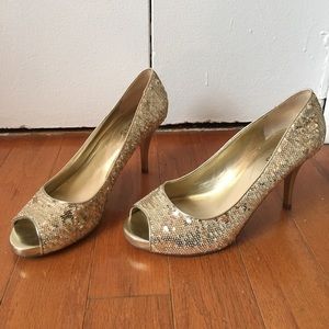Gold Sequin Guess heels