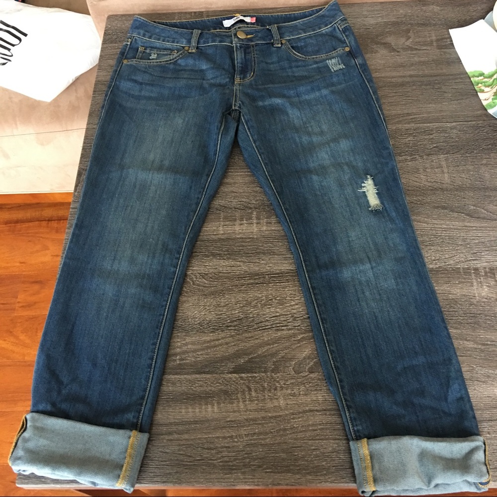 🦋 Cabi Mojave Slim Boyfriend Jeans 🦋