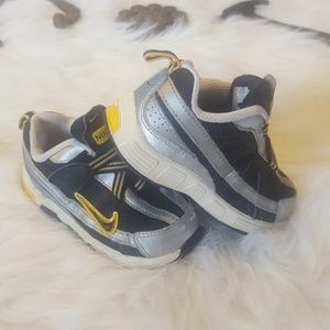Toddler shoes Nikes