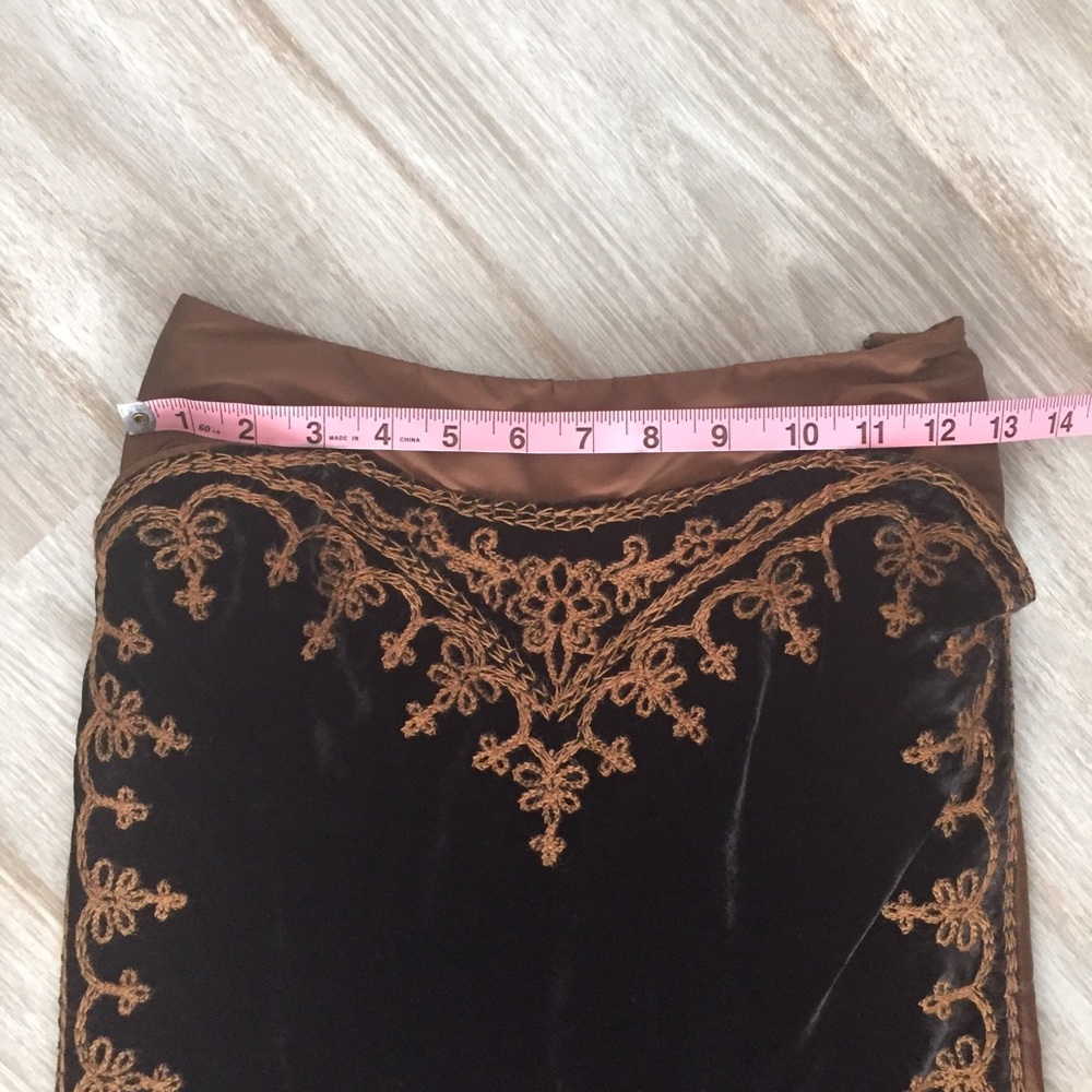 Ermanno Scervino- Velvet Skirt! - Picture 5 of 8