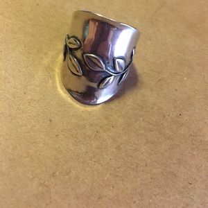 Or Paz Sterling Silver vine shield ring