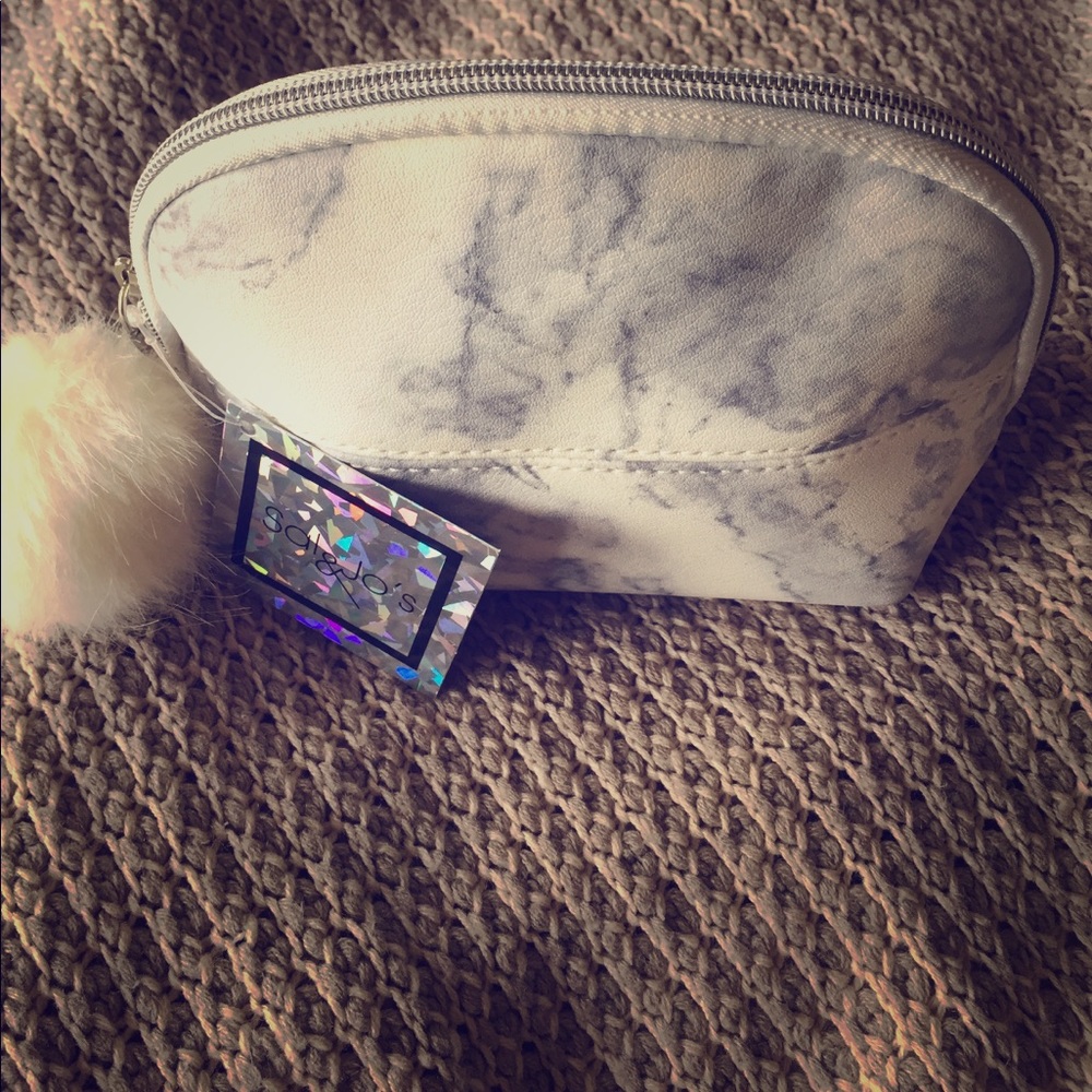 Marbled makeup bag