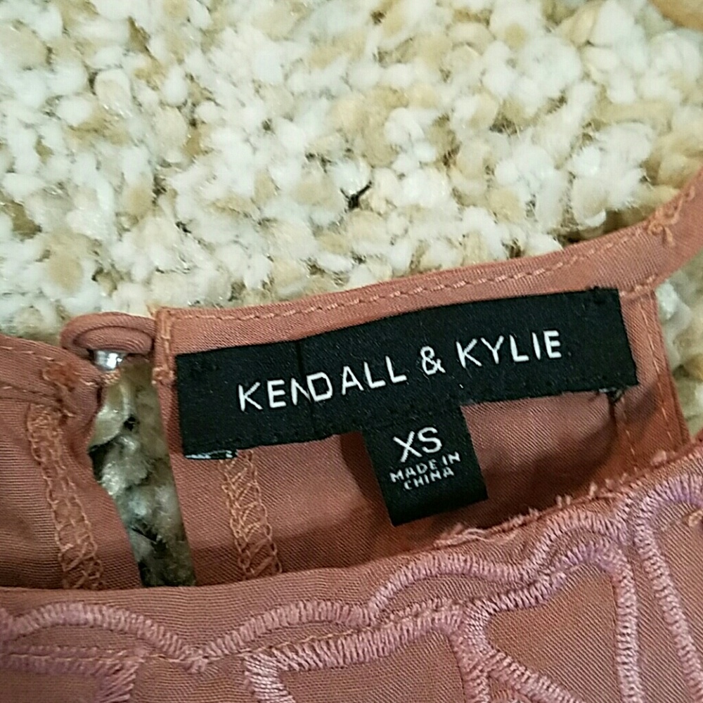 KENDAL & KYLIE DRESS - Picture 3 of 3