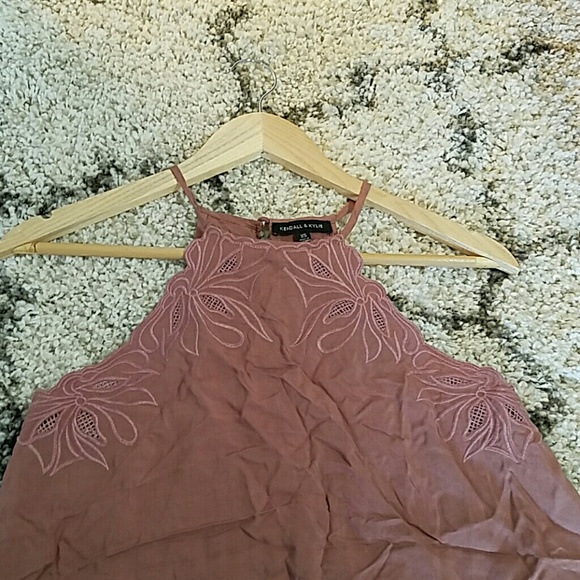 KENDAL & KYLIE DRESS - Picture 2 of 3