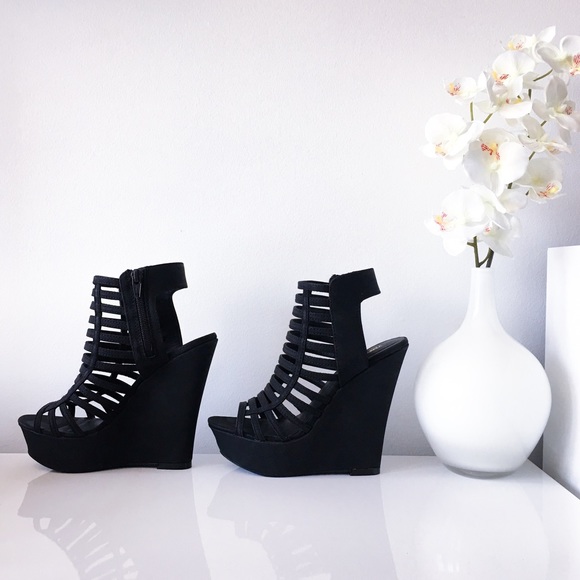 Mossimo Shoes - NWOT Black Cage wedge heels