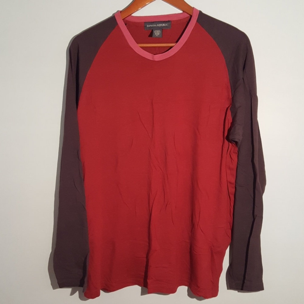 Banana Republic long sleeve t-shirt