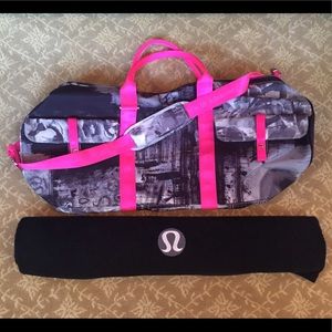 *Lululemon* NEW Hot Pink/Grey Yoga/Gym Bag