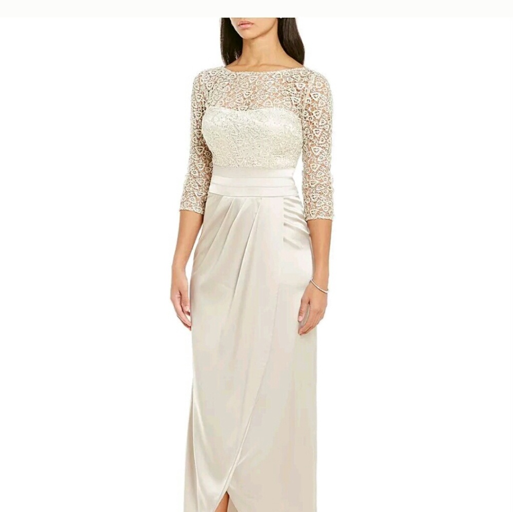 Kay Unger lace top Gown Size 4 (m41)