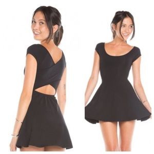brandy melville - bethan dress
