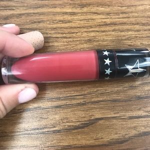 Jeffery star matte lipstick