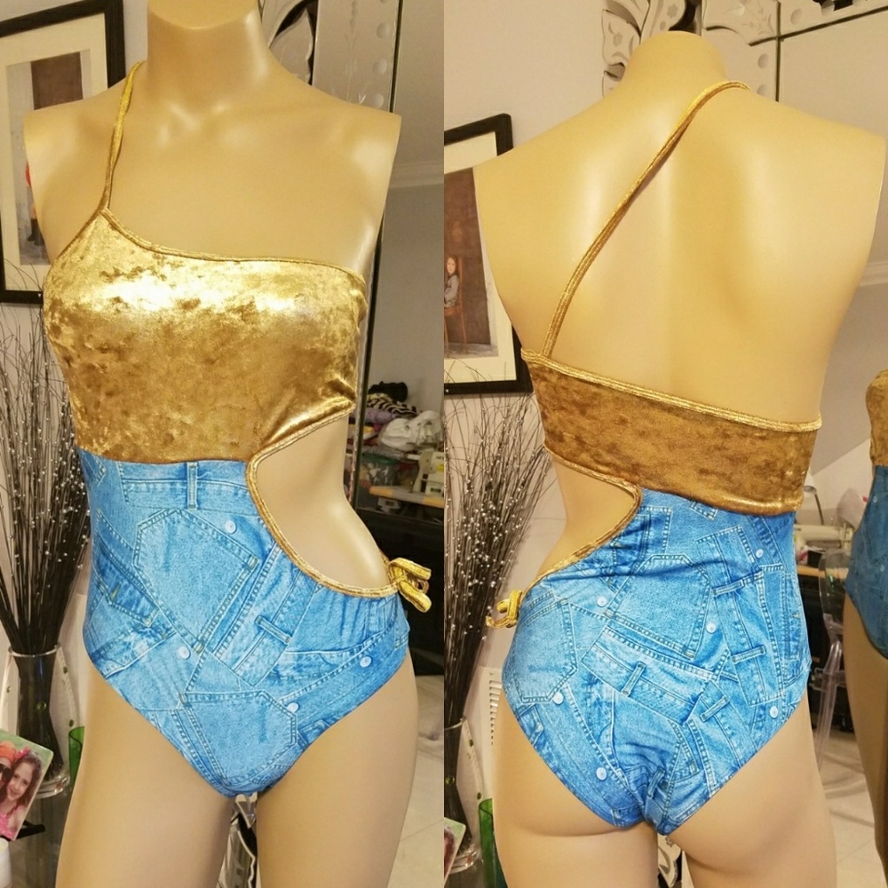 🆕Unique cutout one piece swimsuit