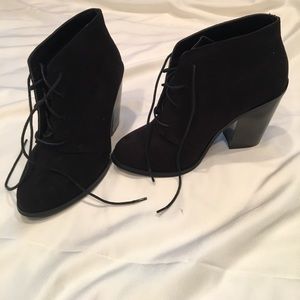 SALE Black bootie heels! Great condition NWOT