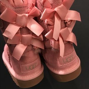Bailey button bow UGG boots