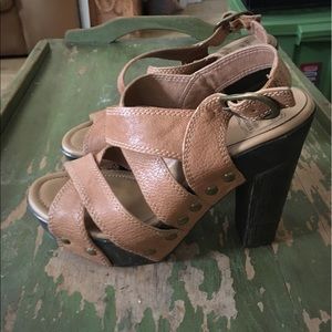 Lucky Brand Leather Chunky Heel