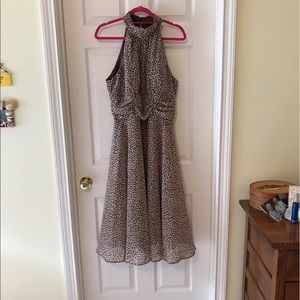 Macy's connected apparel 16 brown pattern dress