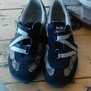 Coach velcro sneaker