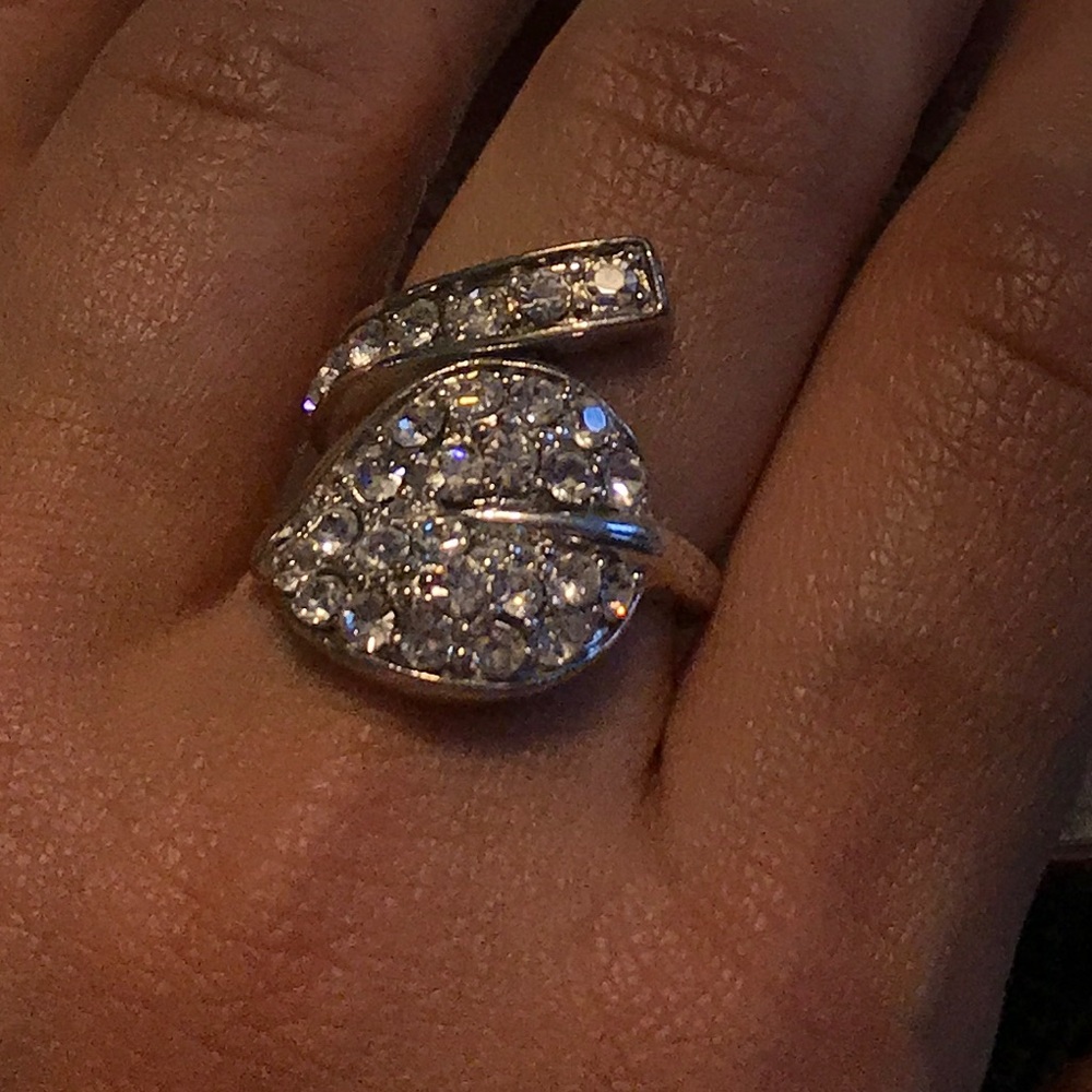 Macy's leaf ring