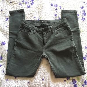 Grey Levi's Jeggings