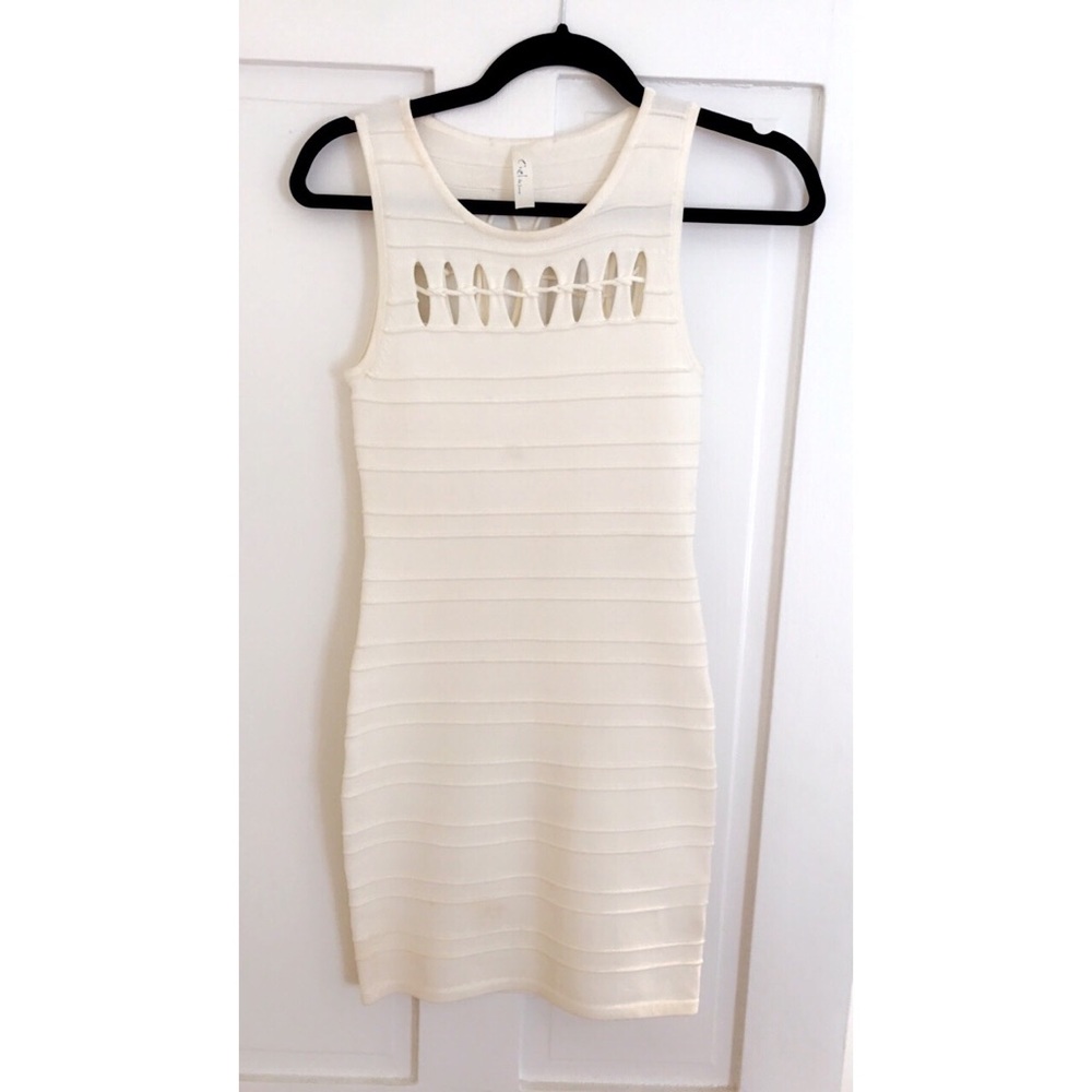🖤 bodycon mini white dress 🖤