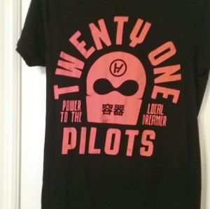 Twenty one pilots shirt
